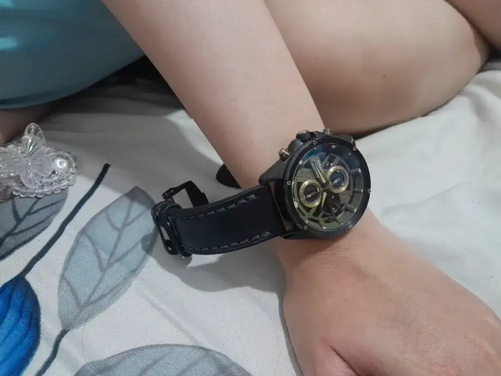 Jam Alexandre Christie 6620MC