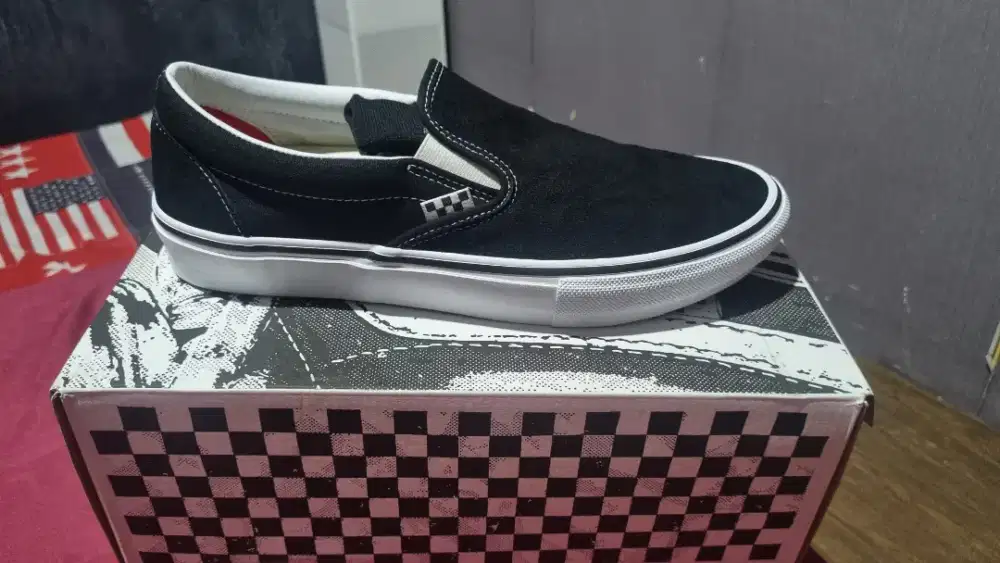 Vans skate slip on