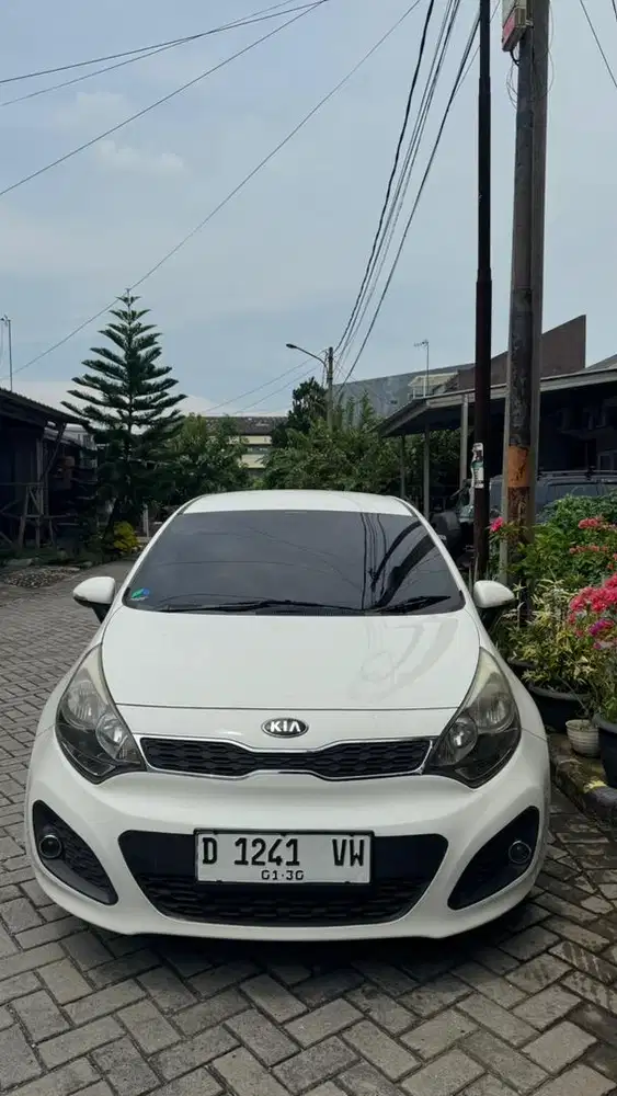Jual Kia Rio 2014 Manual Transmision