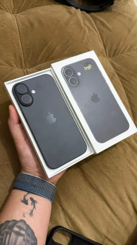 iPhone 16 128gb ex iBox