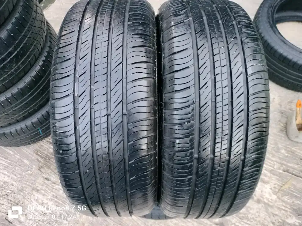 Jual ban copotan mrek champiro ukuran 235 60 R16 kond 90% 2pcs mulus