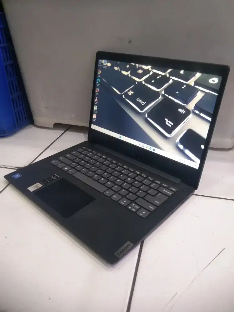 Jual laptop mulus no minus semuanya bagus