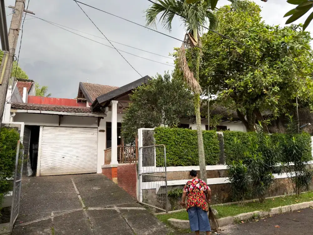 Dijual Rumah Luas 375m² di Perumahan Mega Cinere – SHM & IMB