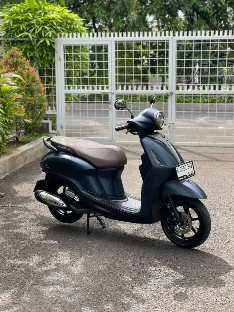 DP 2,6 Jutaan Yamaha Grand Fillano 125 LUX Y-CONNECT 2023