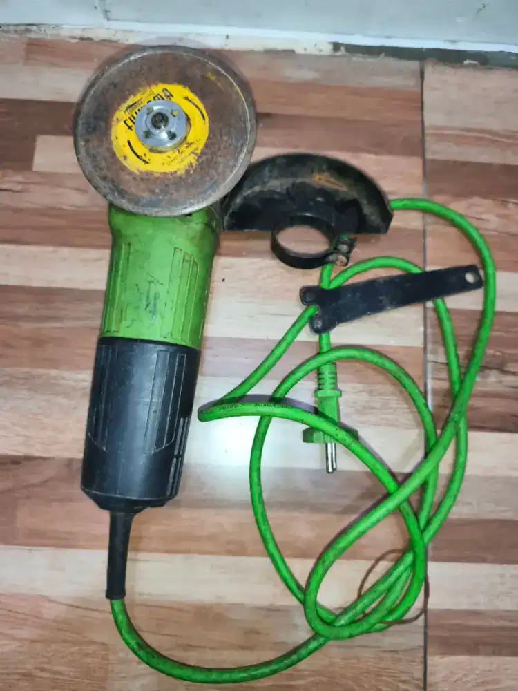 Gerinda tangan / grinder