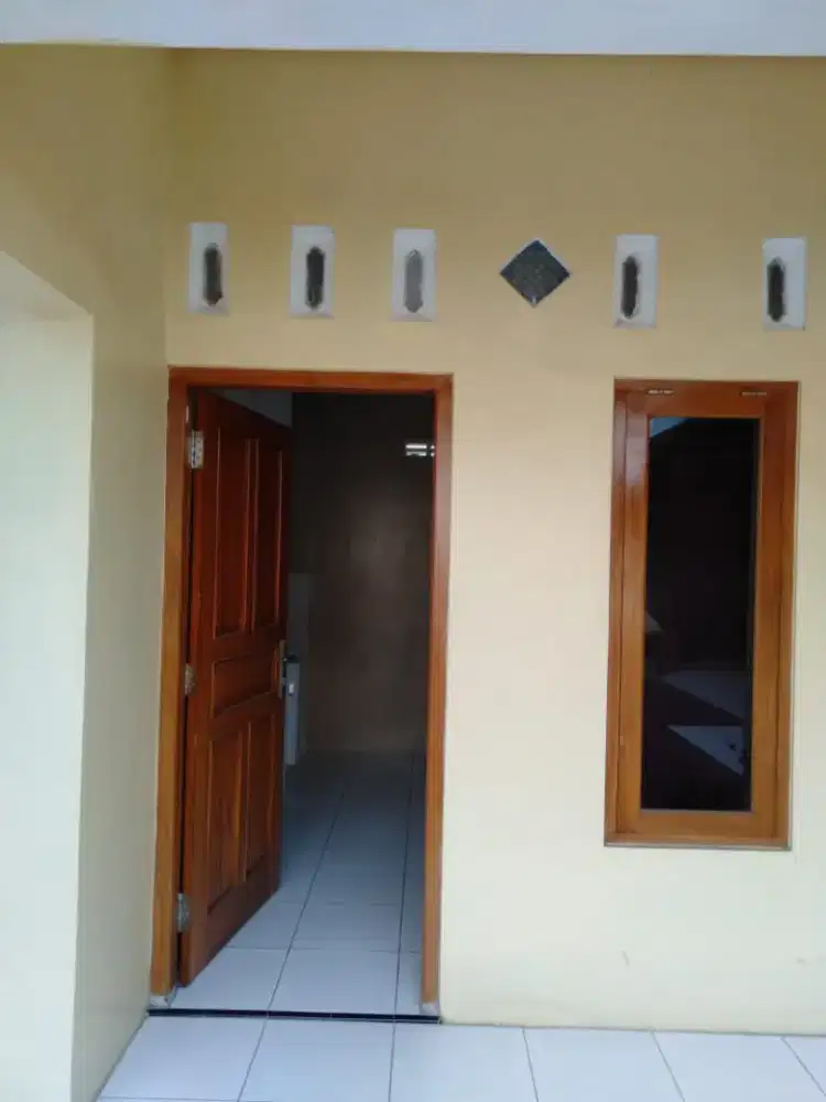 Kontrakan Paviliun AC lokasi strategis perbatasan Jogja dan Bantul