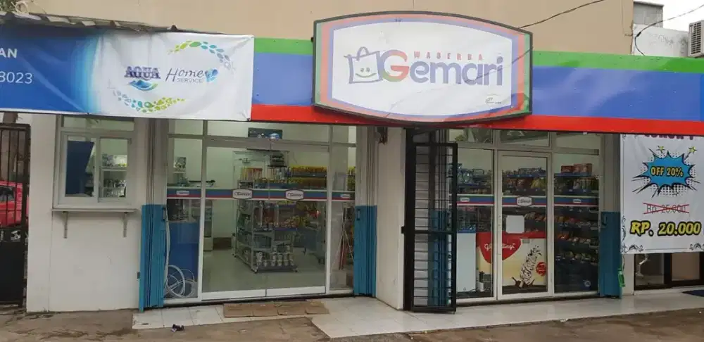 TOKO/Ruang Kantor. DIKONTRAKKAN/DISEWAKAN