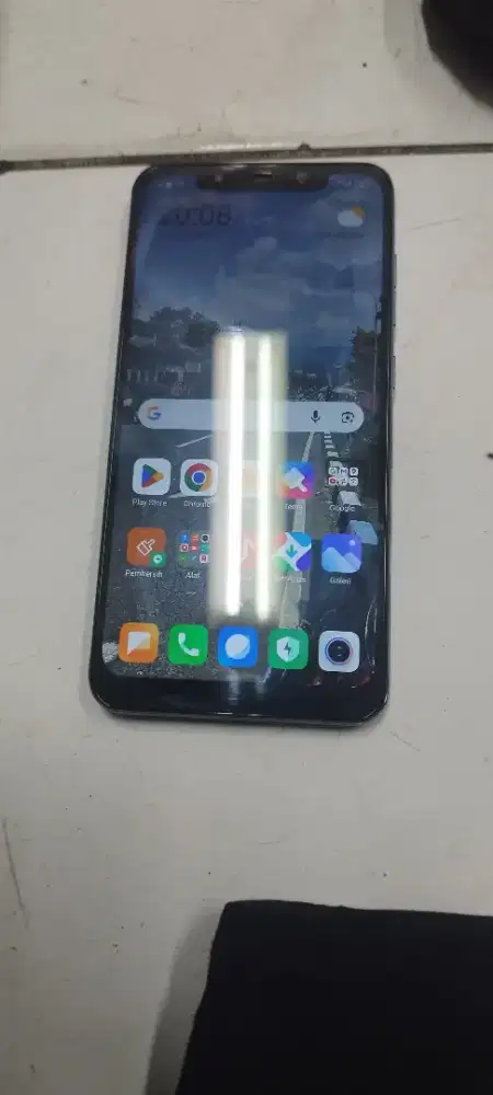 Poco f1 6/128gb