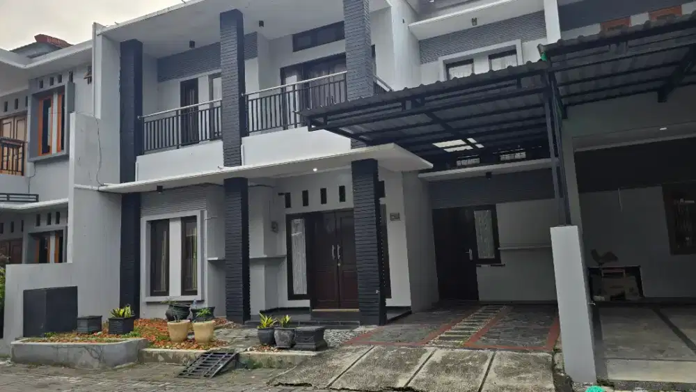 Disewakan rumah, lokasi startegis dekat kampus UMS