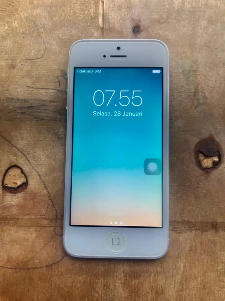 IPHONE 5G SILVER (32 GB) MULUS REGION US