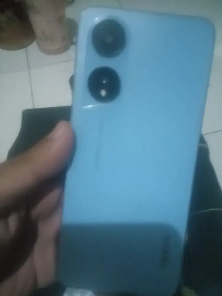 Oppo a78 5G 8/256 GB