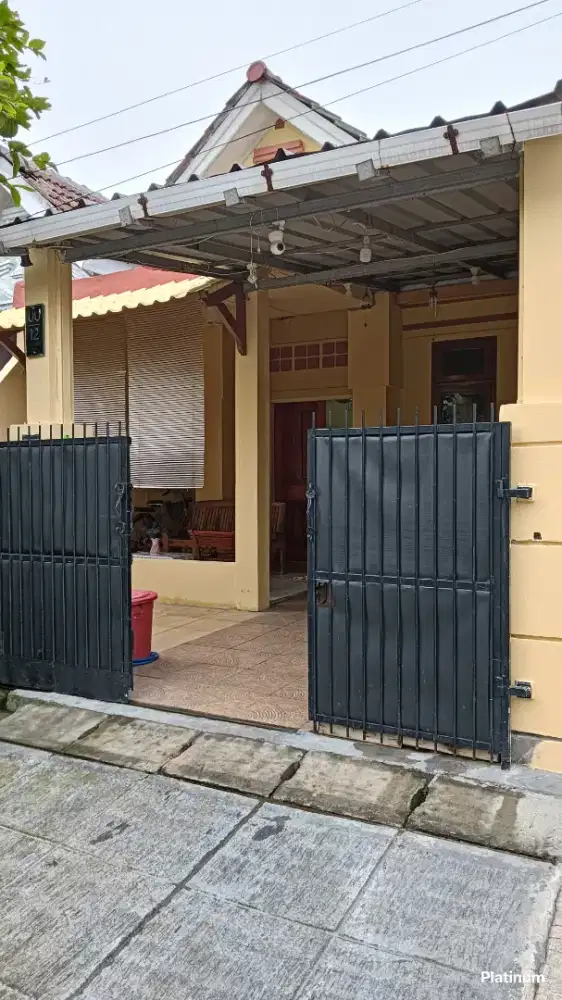 Rumah Cluster Lavender Hijau dijual cepat, luas 90, Graha Asri