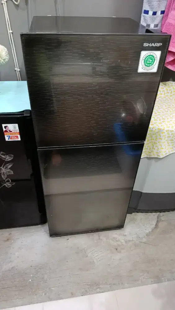 Jual 2 Kulkas & 1 mesin cuci 2tabung