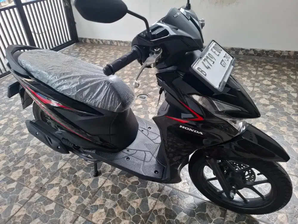 Km1.800 honda beat CBS - LED 2025 bln 7 pajak panjang, baru pakai 3bln