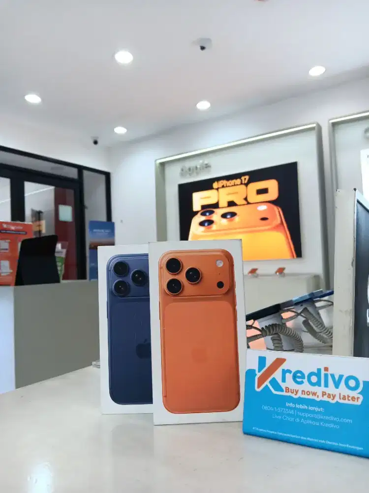 iPhone 17 pro 256gb Orange dan Deepblue