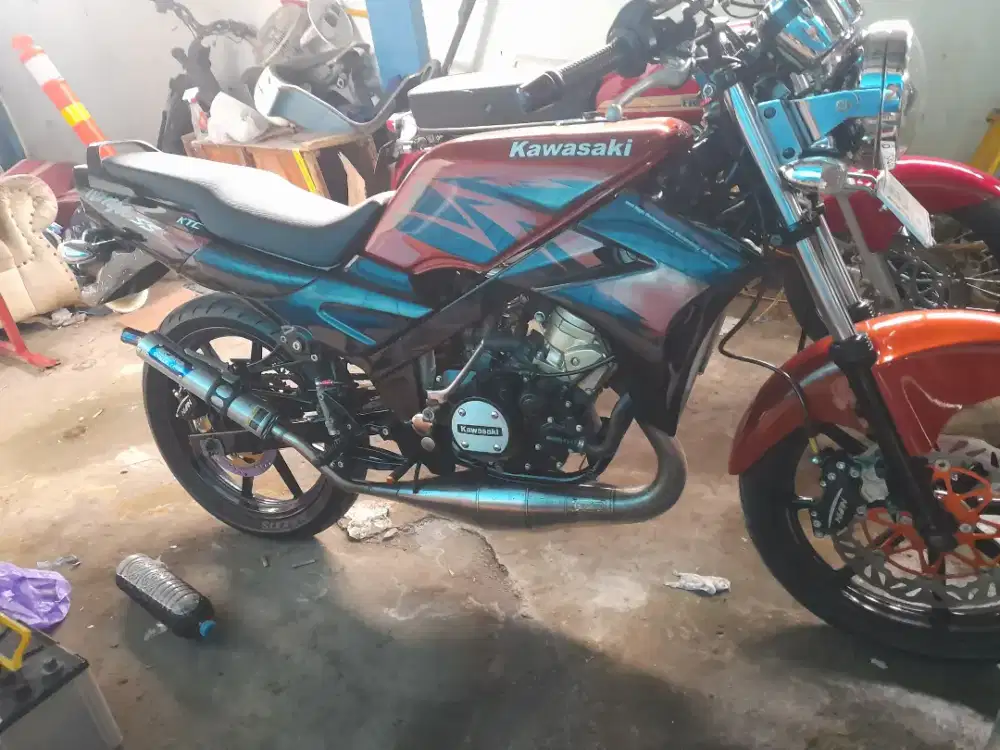 Dijual ninja r 2014 akhir
