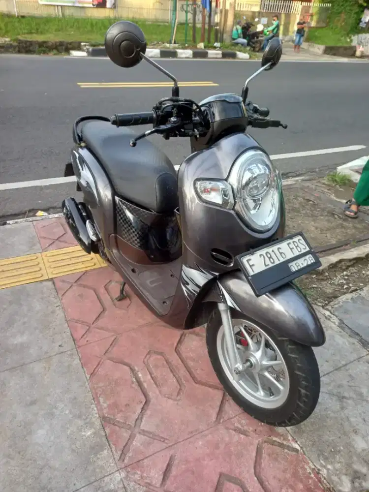 honda scoopy 2017