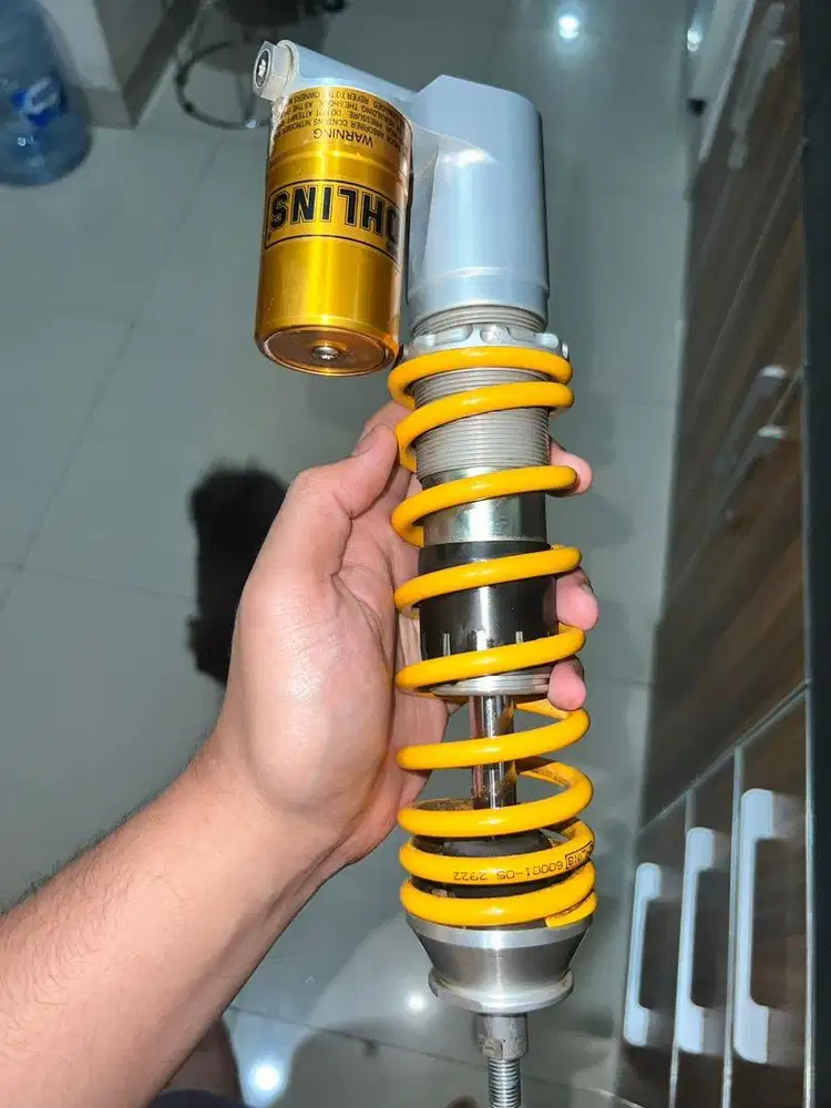 ohlins depan Vespa PI901 GTS