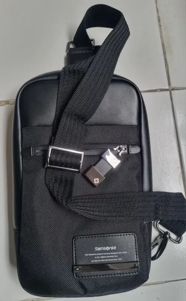 Tas Samsonite bag