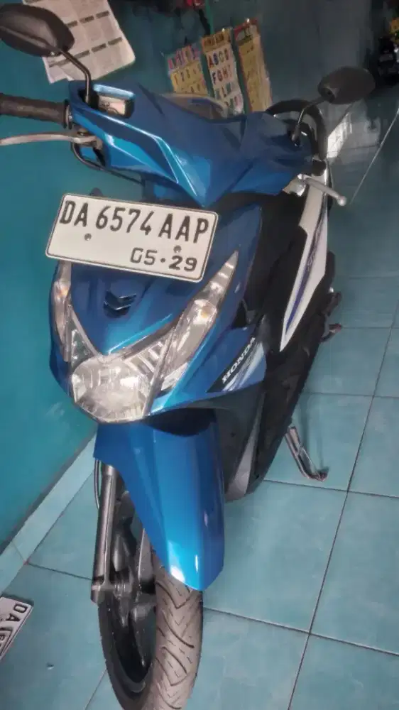 Honda beat fi oke siap pakai SS lengkap pajak pelat hidupan panjang