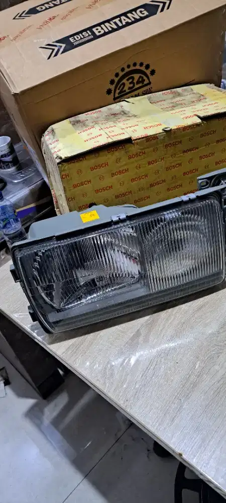 Headlamp W123 tipe German Bosch original