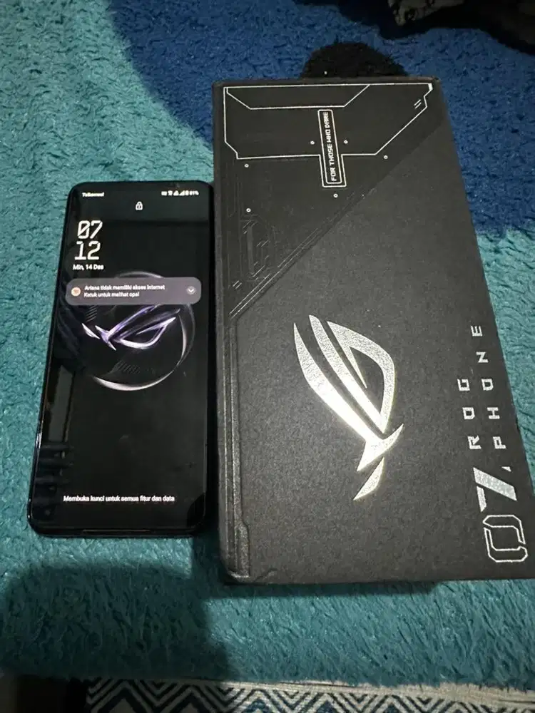 Asus ROG Phone 7 8/256gb