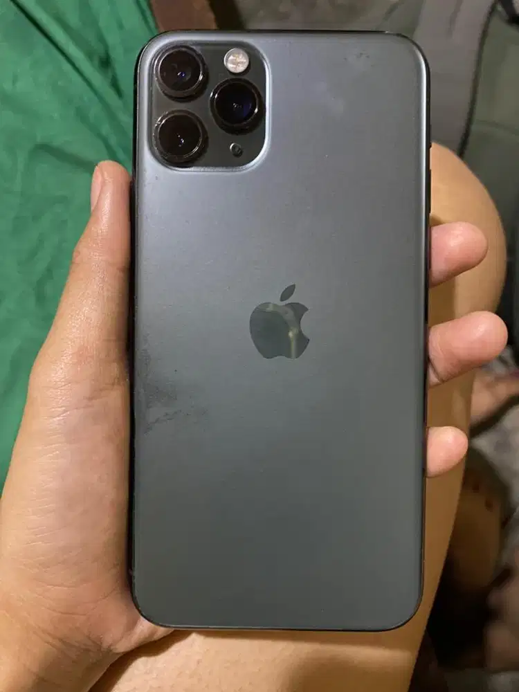 DI JUAL IP 11 PRO GB 64