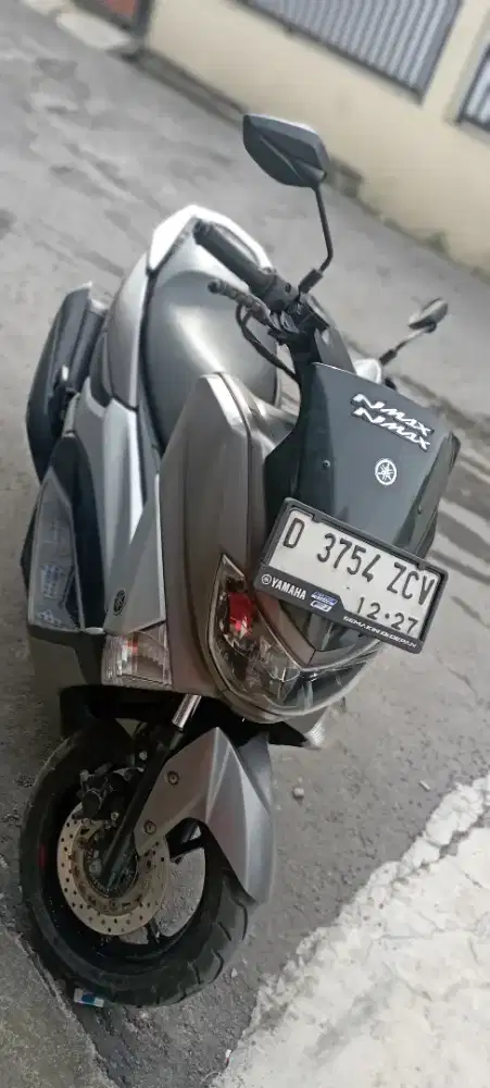 Nmax 2017 mulus 1 tangan dari baru