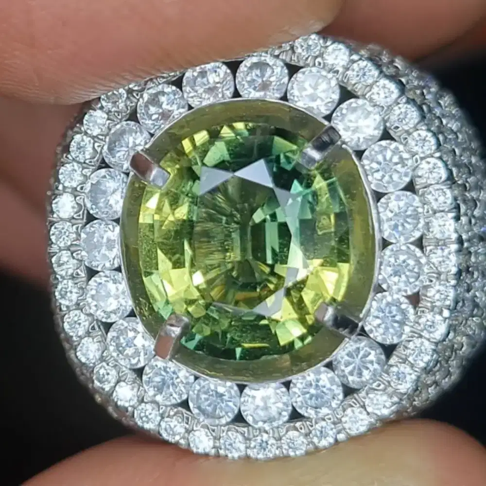 Nego , Permata Fancy Sapphire