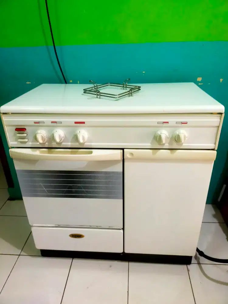 Kompor gas oven Siap Pakai dan Siap Kirim.