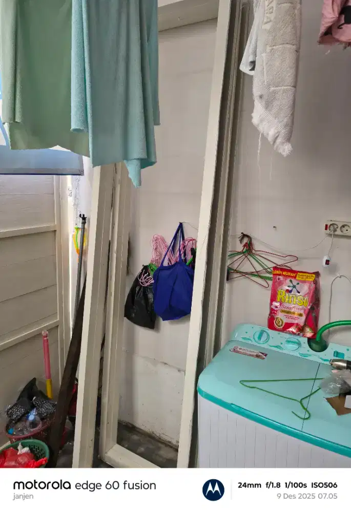 Jual kusen kaca bekas