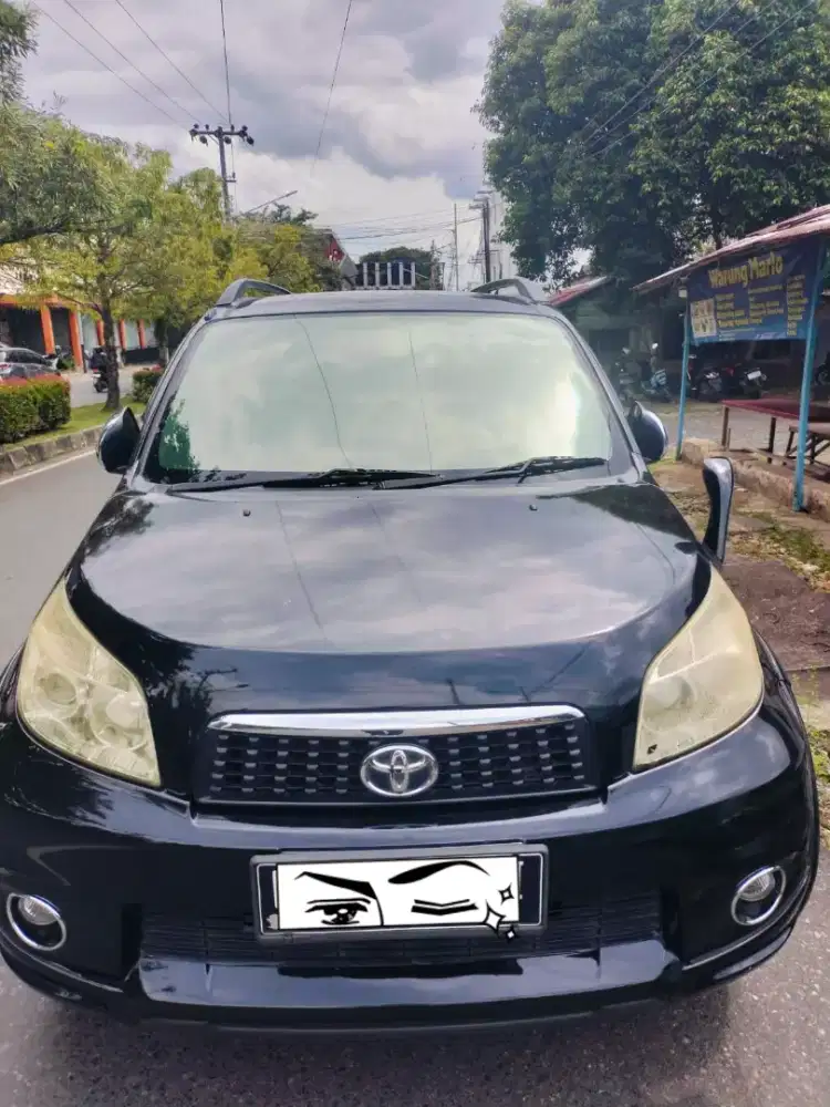 Toyota rush 2011 type s