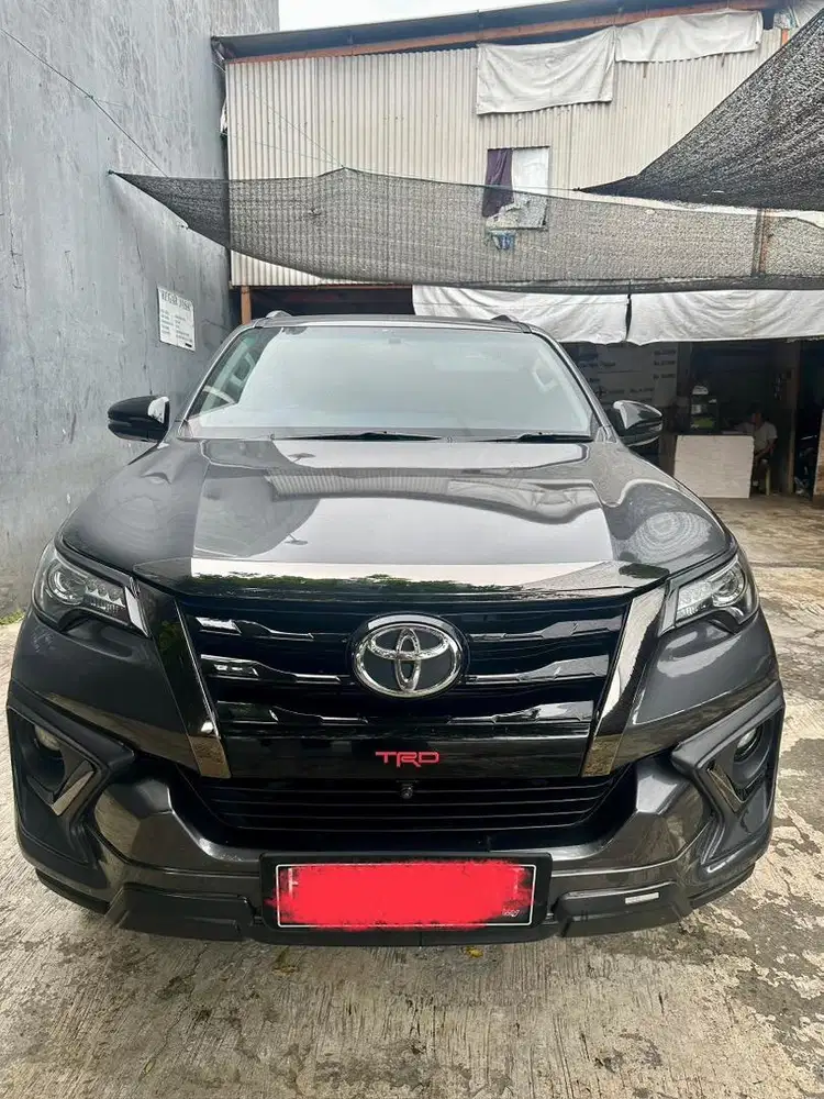 Fortuner TRD AT Diesel Solar 2020