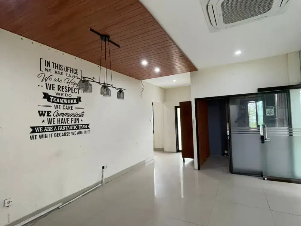 Whole Building for sale in Kerobokan, Bali