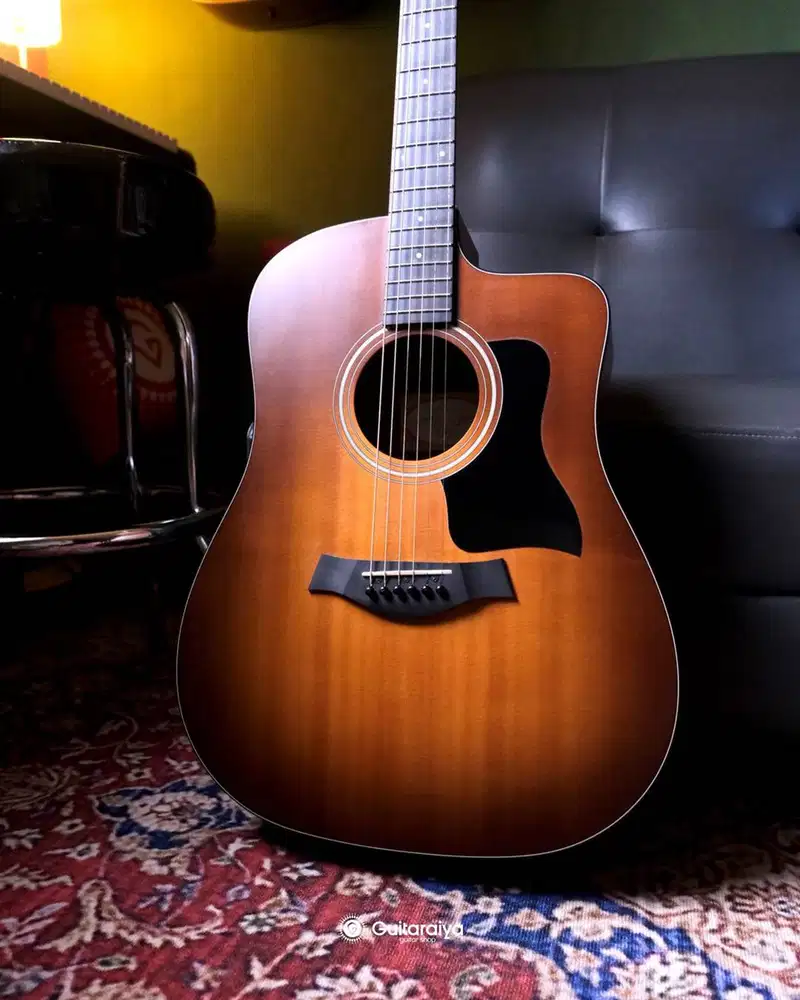 Gitar akustik elektrik Taylor 110 CE Sunburst Mexico