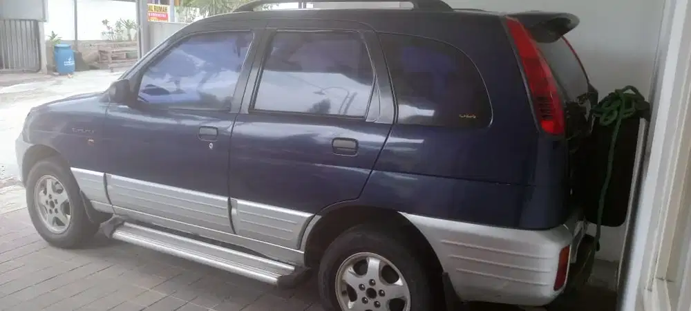Daihatsu Taruna 2000 Bensin