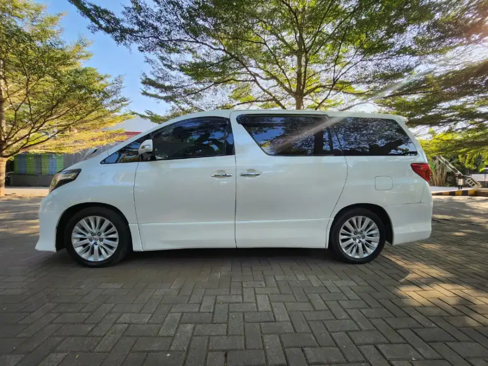 DIJUAL MOBIL PRIBADI ALPHARD AB SLEMEMAN