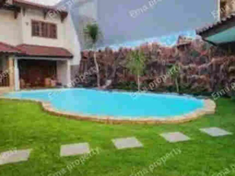 Dijual cepat !  rumah ada Swimming pool di Pradah / Bulu Lontar hanya 10 menit ke SUPERMALL PTC