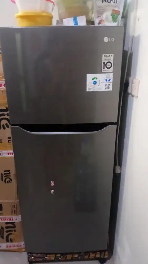 Kulkas 2 pintu bekas