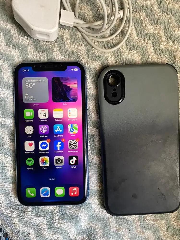 Iphone XR becuk 128GB
