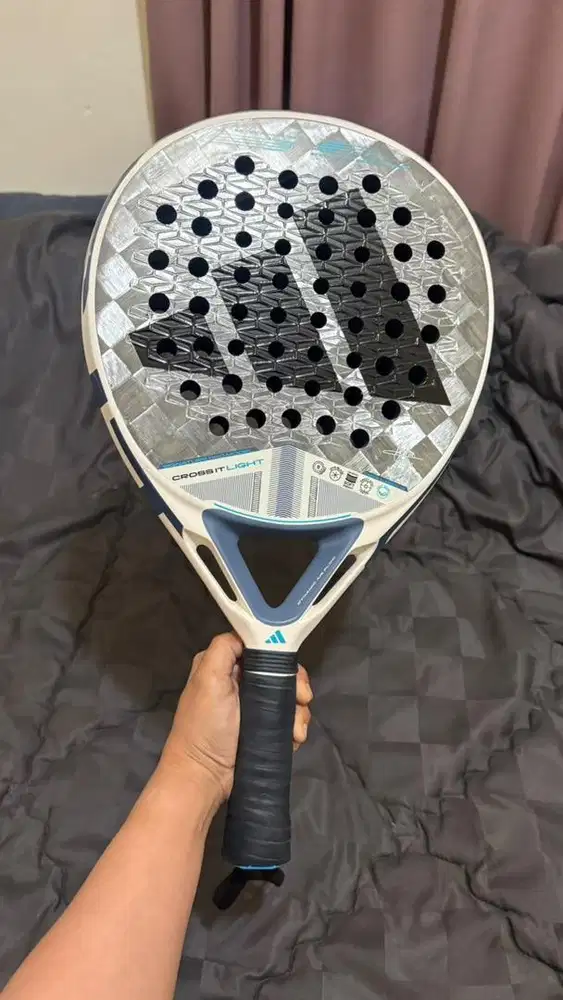 Dijual cepat !! ADIDAS CROSS IT LIGHT 3.4 2025 MARTA ORTEGA MARTITA