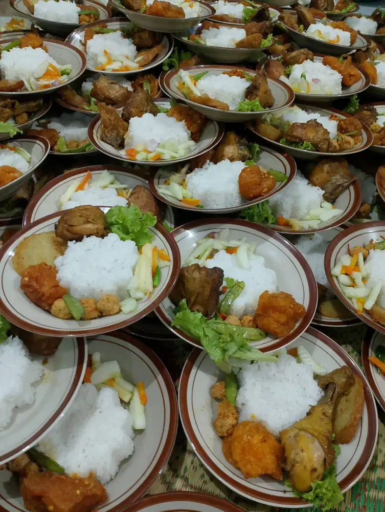 MENU RACIKAN PIRING TERBANG JOGJA