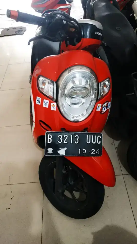 Jual motor honda secopy thn 2019 pjk hidup bisa kridit