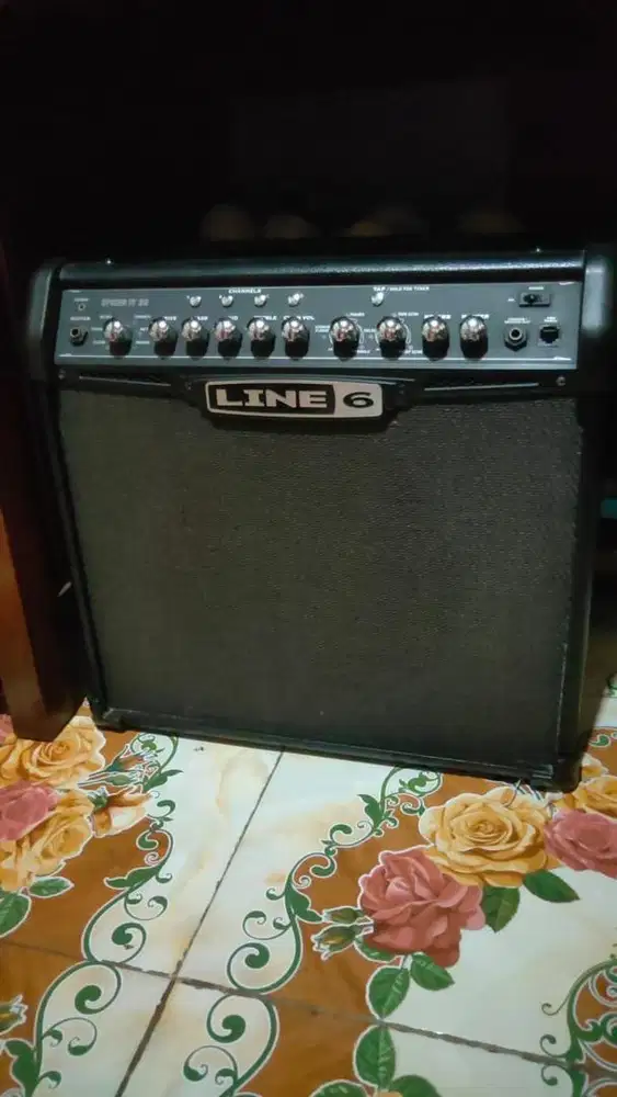 Ampli Line 6 Spider IV 30