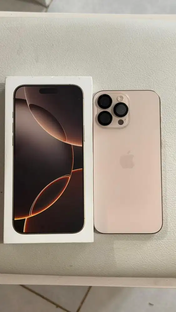 Iphone 16 Pro Max 256gb ex pemakaian cewe