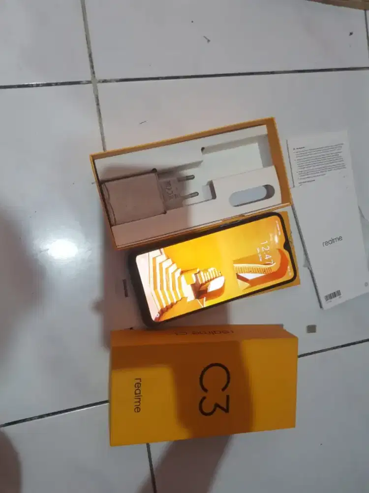 Realme C3 3/32 Gb