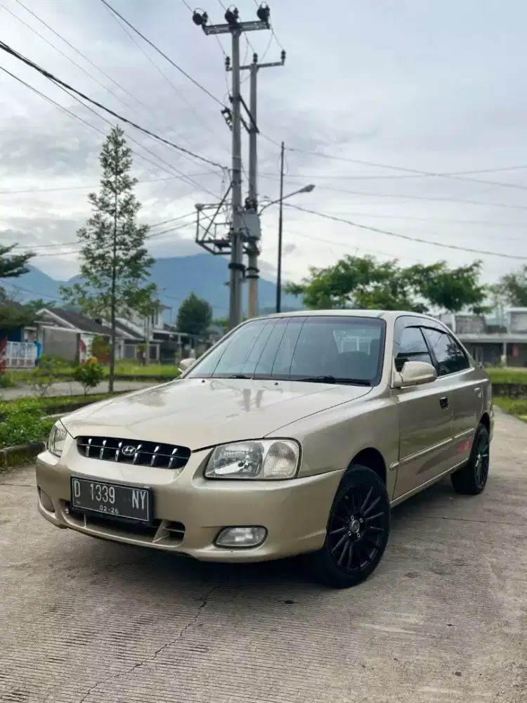 Accent Verna Pajak isi kamera mundur Ac Ps Pw Mobil bandung