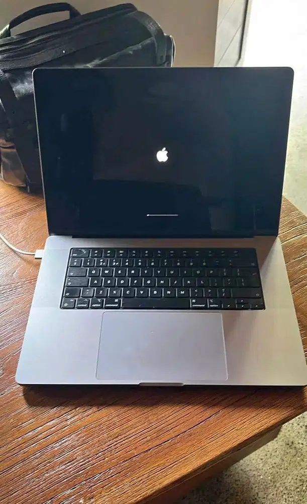MacBook Pro 16” M2, 512GB
