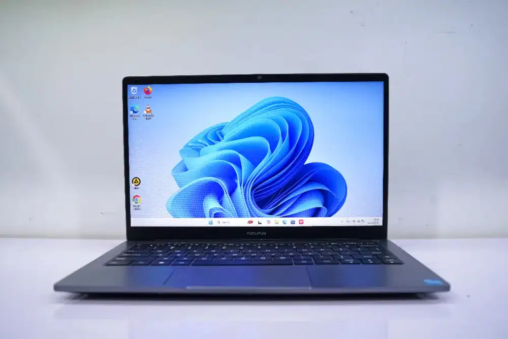 Advan Workpro lite 1701.CORE i3-1220P GEN12.RAM8GB.SSD256GB