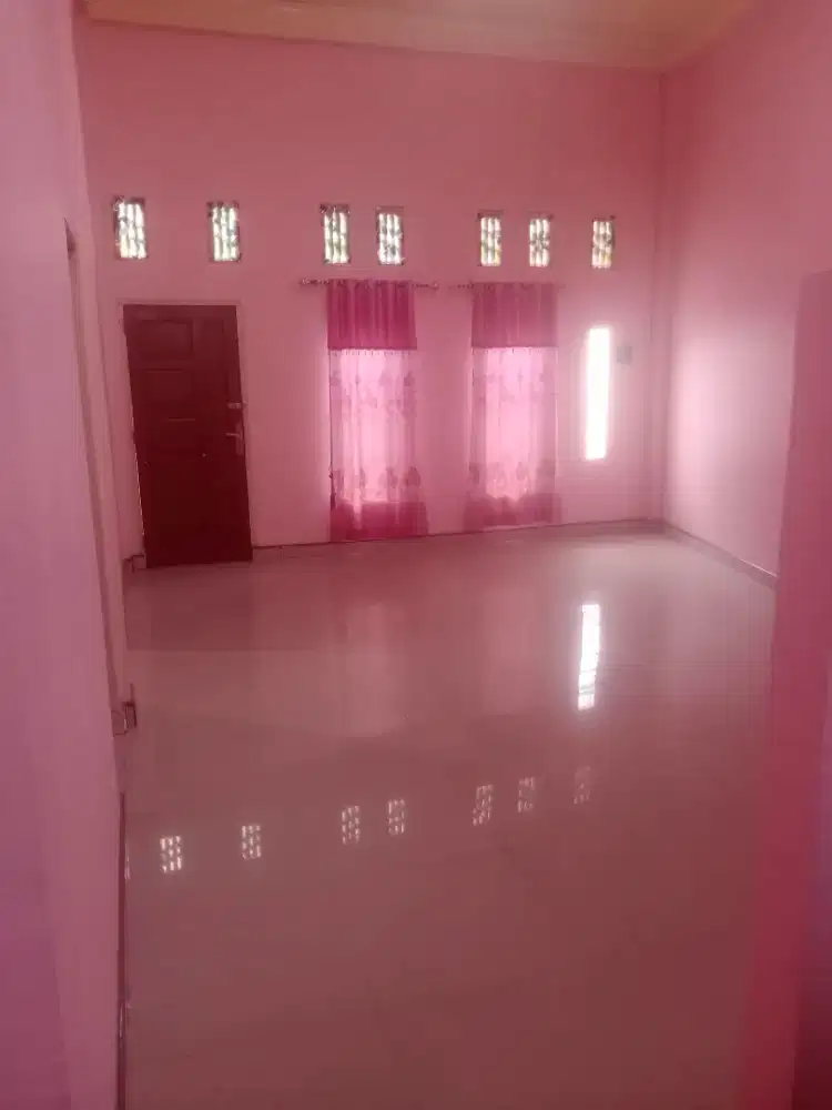 Dikontrakkan Rumah di Plaju Lokasi Strategis